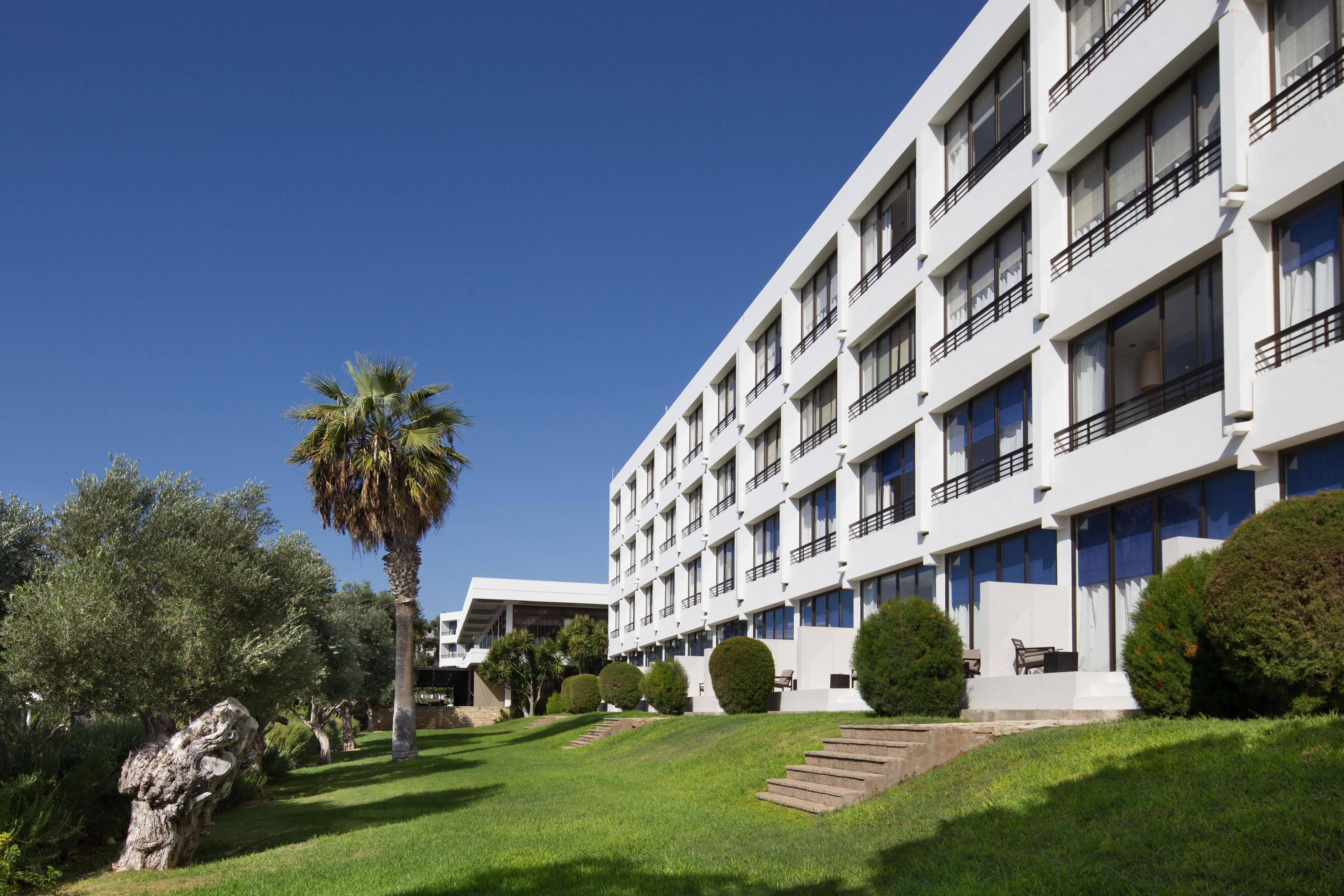 奥尔迈拉酒店 Paphos 外观 照片 The hotel