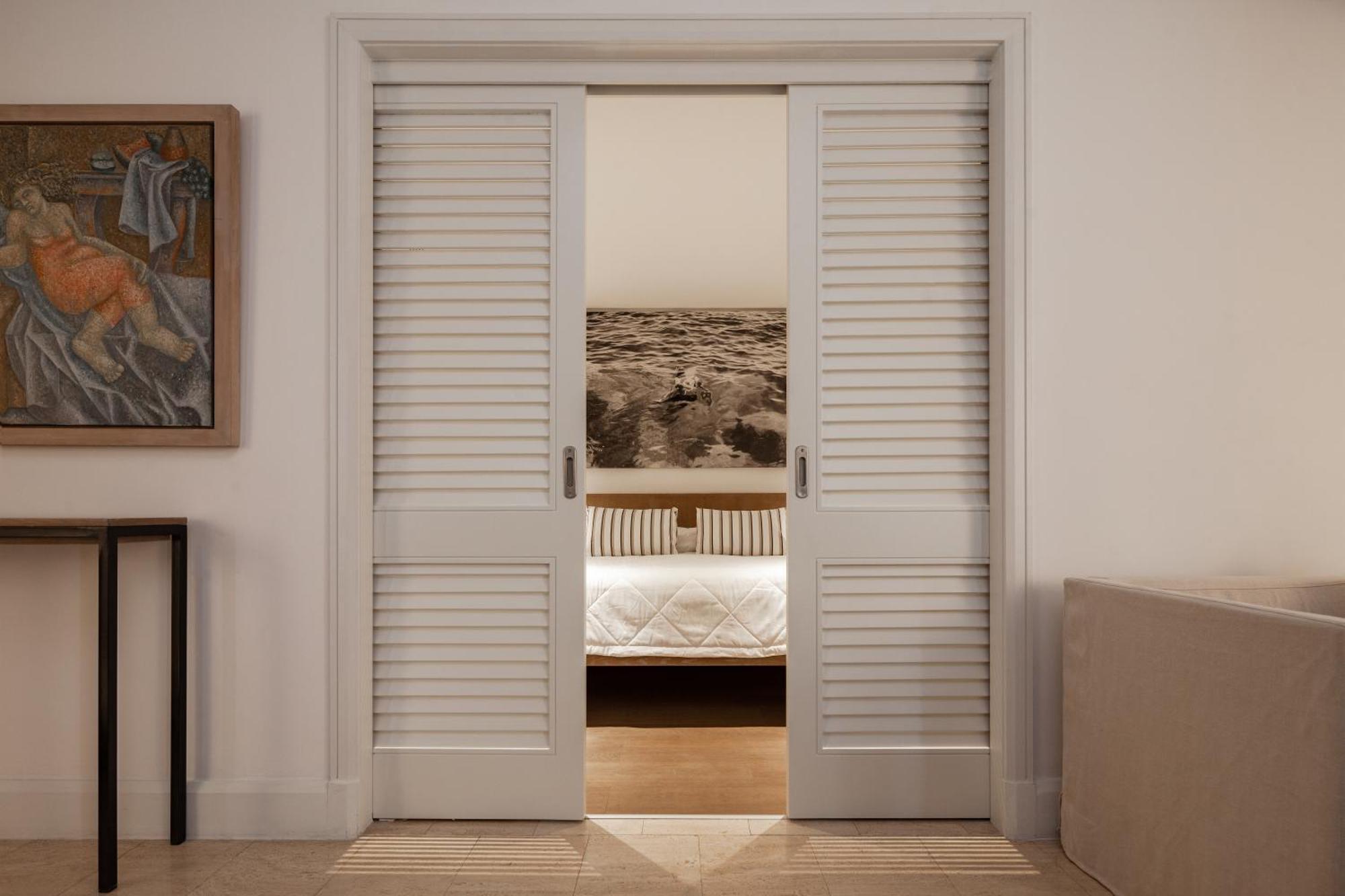 奥尔迈拉酒店 Paphos 外观 照片 A pocket door